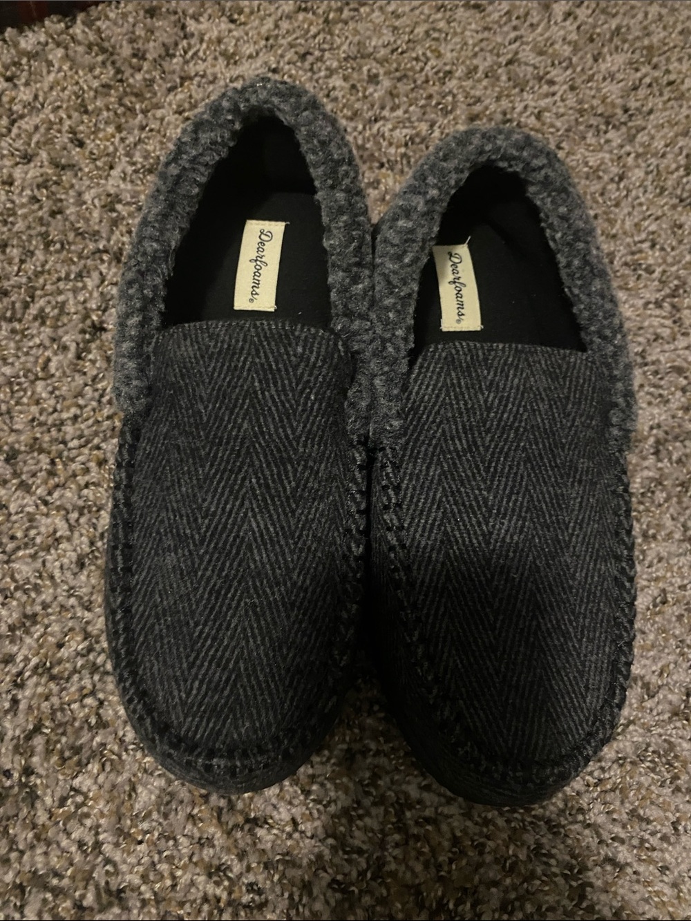 dearfoams Men’s Dark Gray Herringbone Slip-On Moccasin Slippers